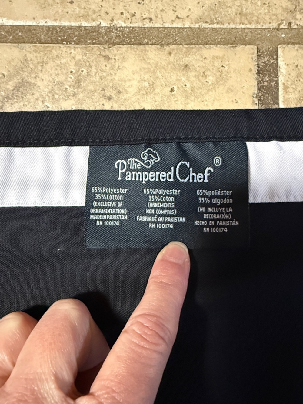 The Pampered Chef Black and White Promotional Table cover - Picture 3 of 3